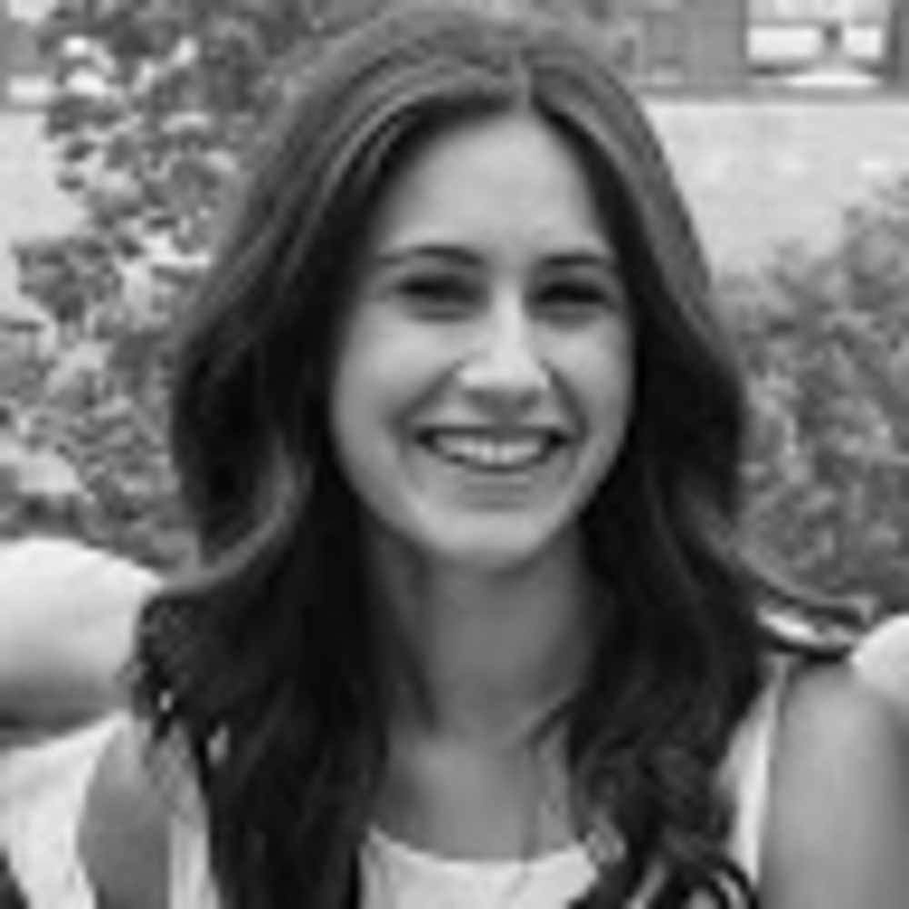 Meet your Posher, Chloe